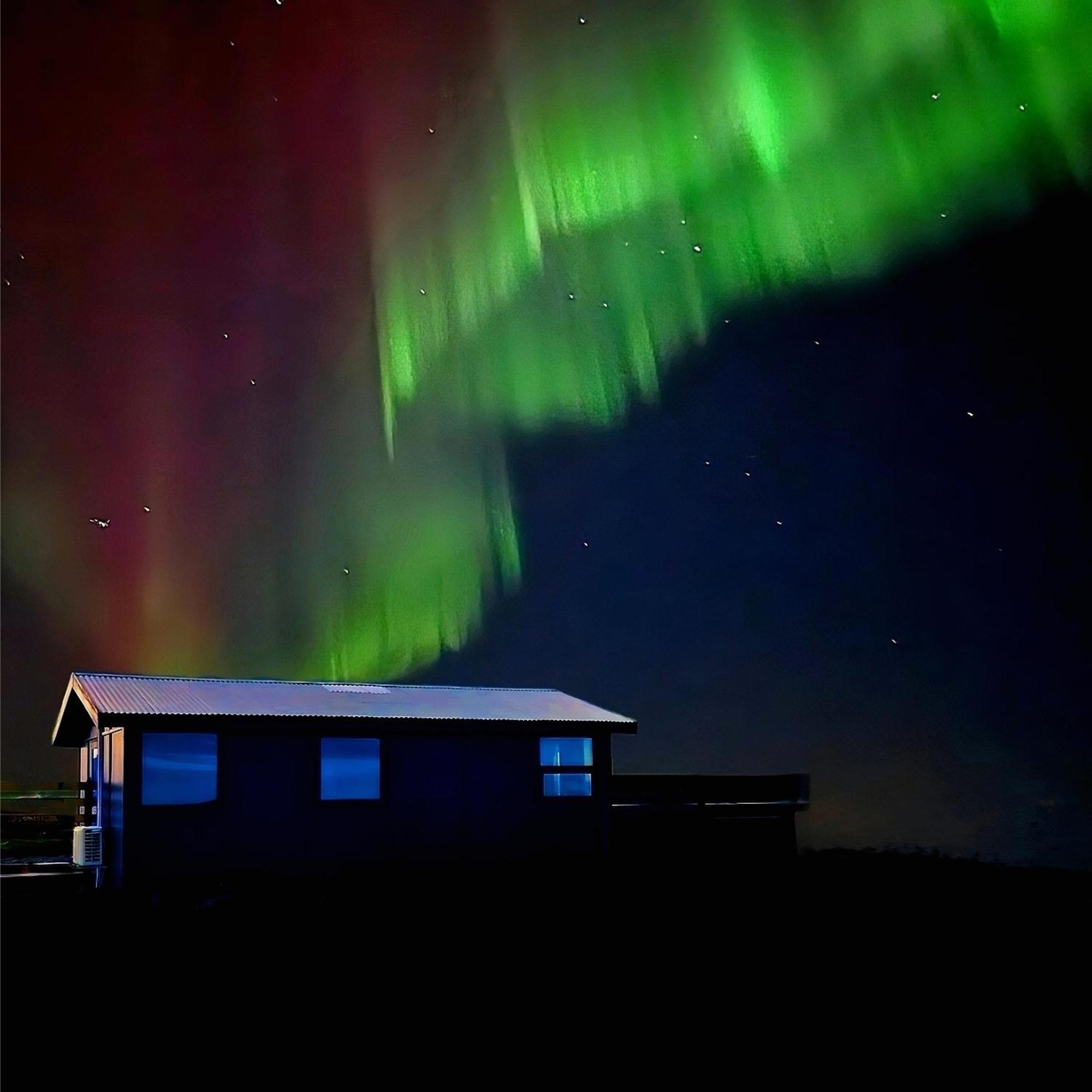 Green Farm Stay With Private Hot Tub Hvolsvöllur Buitenkant foto